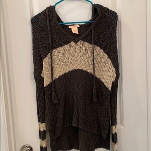 Sweet Romeo sweater hoodie with stripes